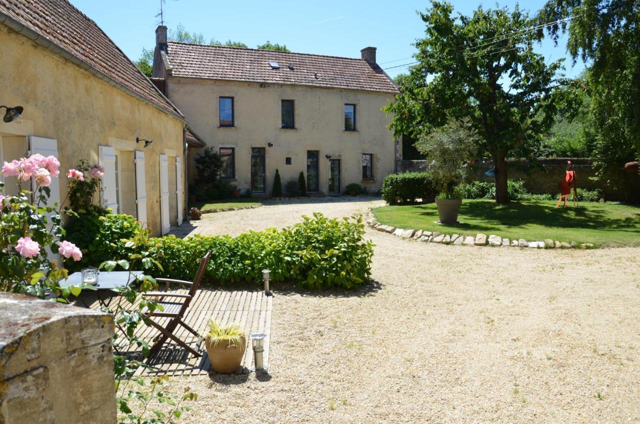 O Sources Panzió Bazenville Kültér fotó