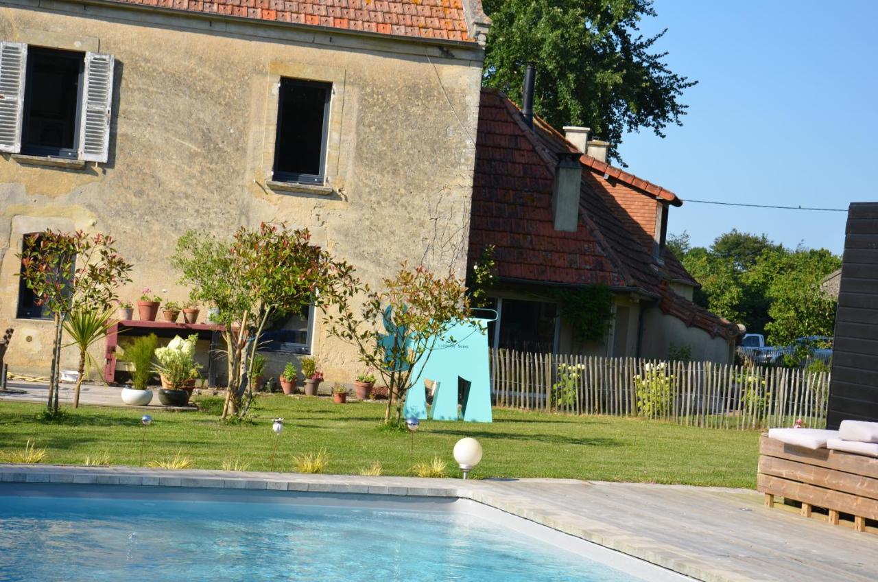 O Sources Panzió Bazenville Kültér fotó